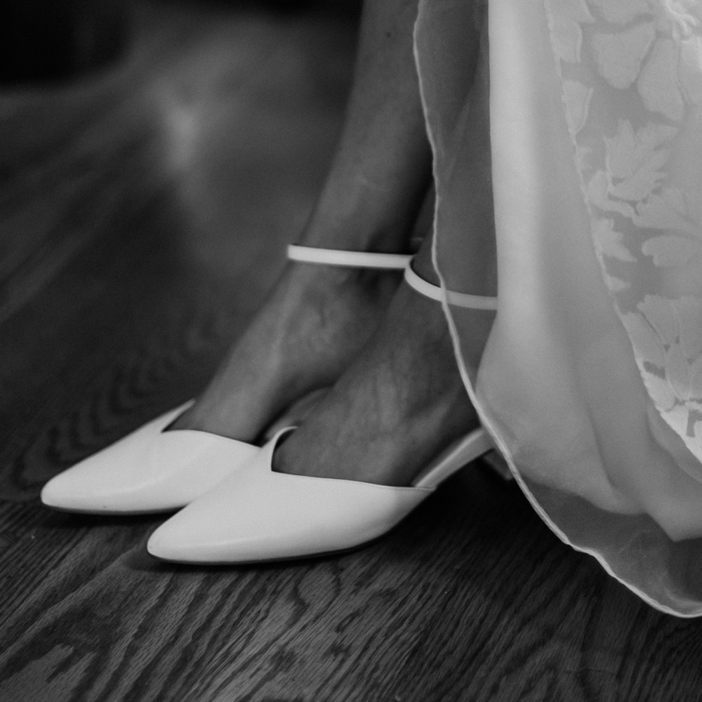 Chic White Block Heel Bridal Shoes